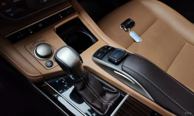 New ES300h