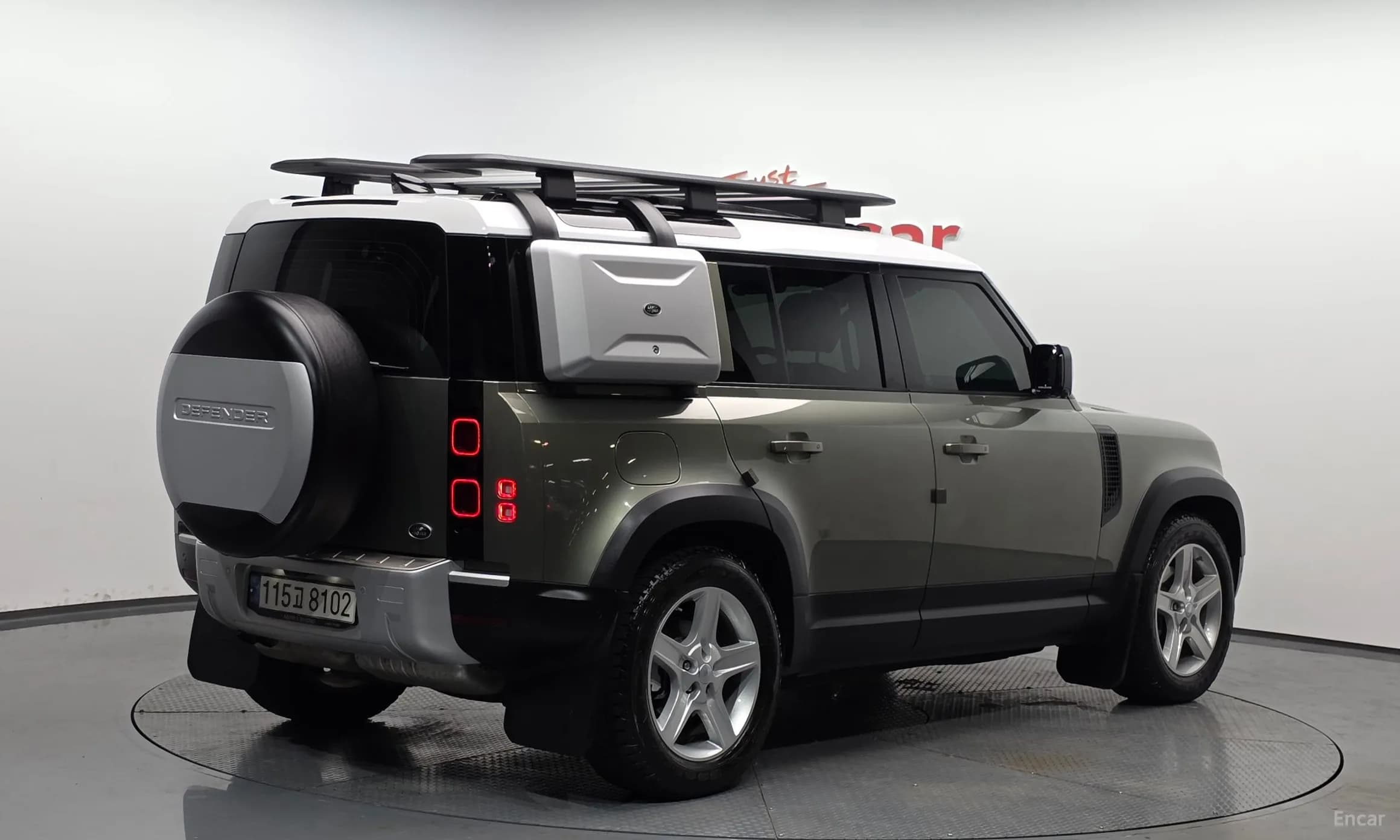 Defender (L663)