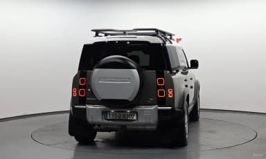 Defender (L663)