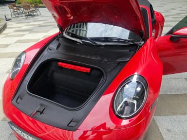 911 (992)