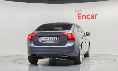 S60