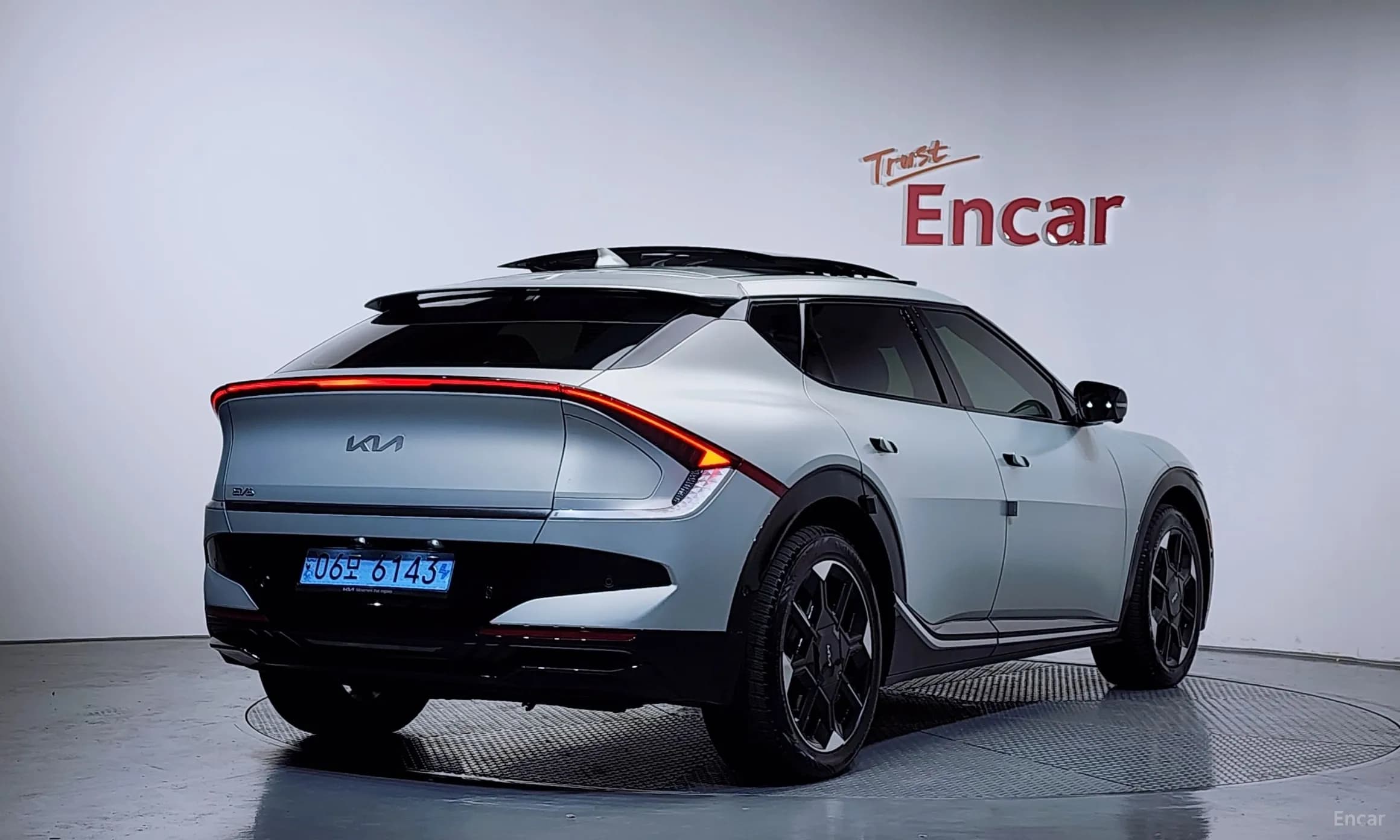 EV6