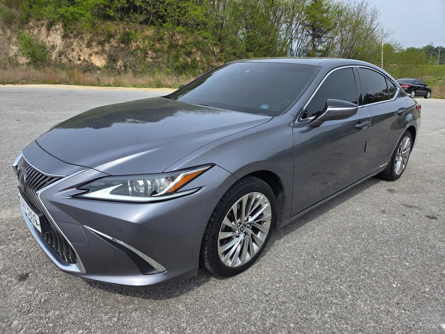 ES300h 7th Generation