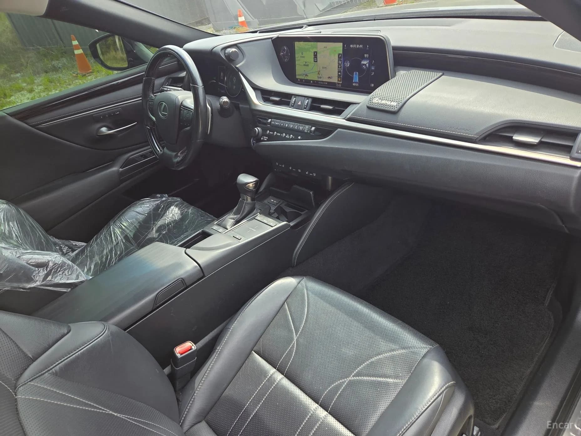 ES300h 7th Generation