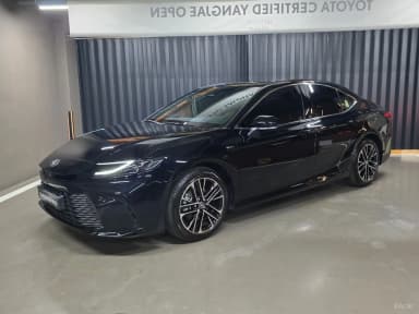 Camry (XV80)