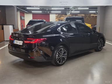 Camry (XV80)