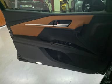 Camry (XV80)