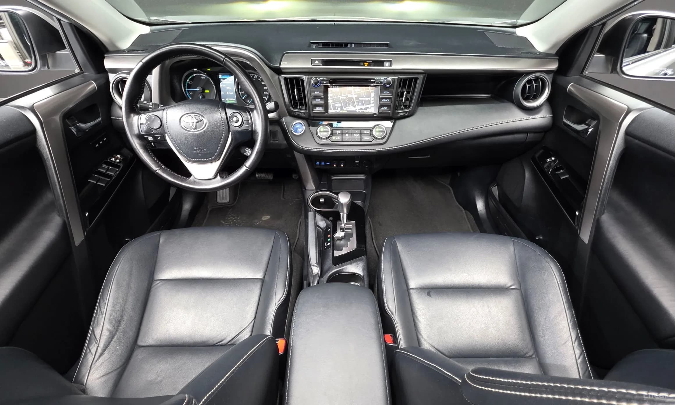RAV4