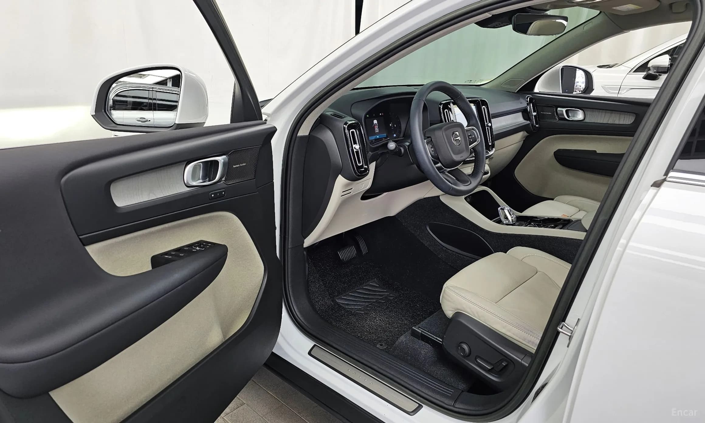 XC40