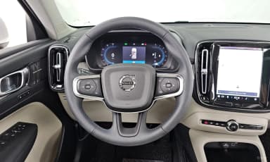 XC40