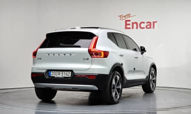 XC40