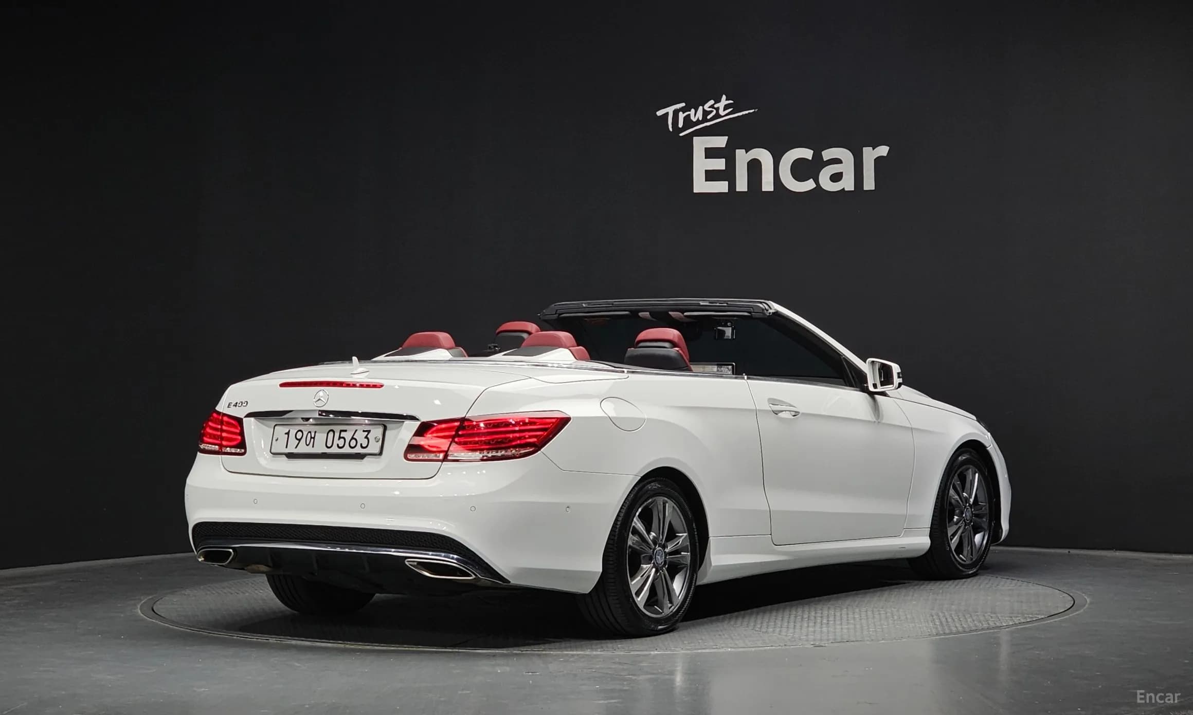 E-Class W212