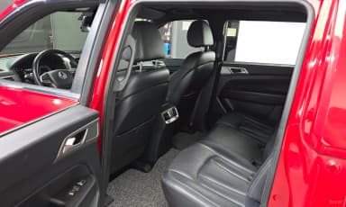 Rexton Sports Khan