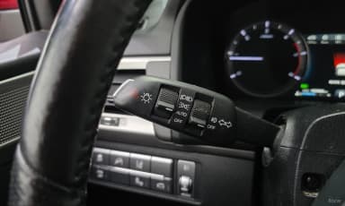 Rexton Sports Khan