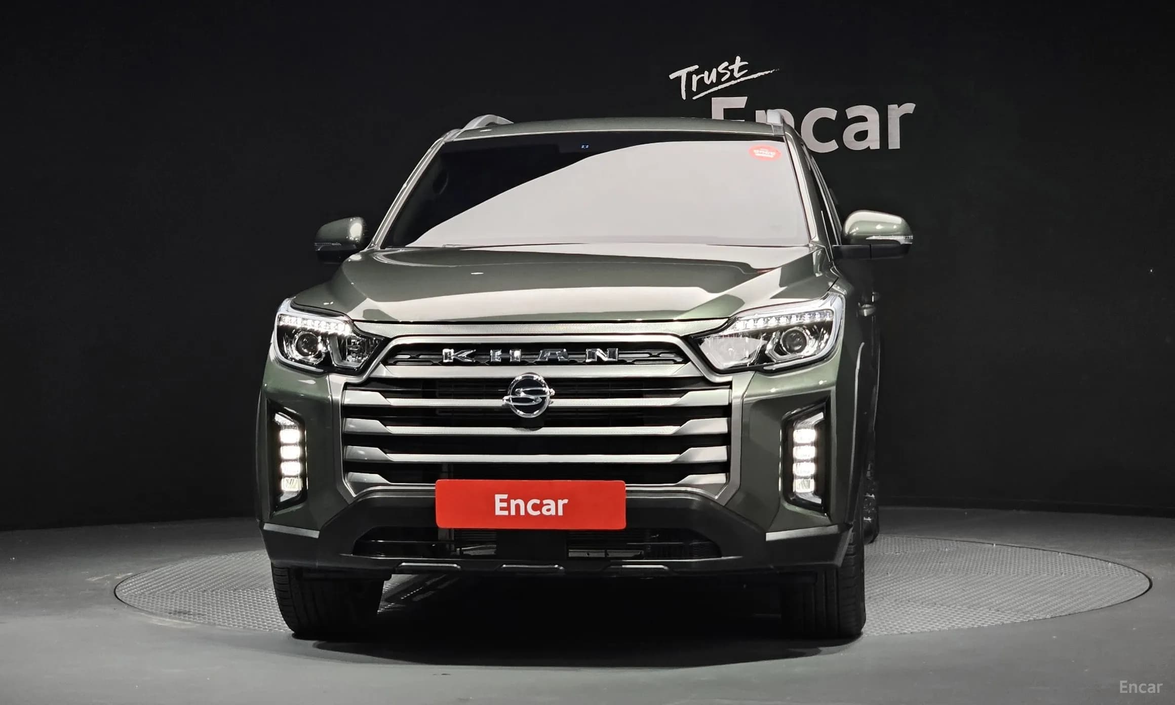 Rexton Sports Khan