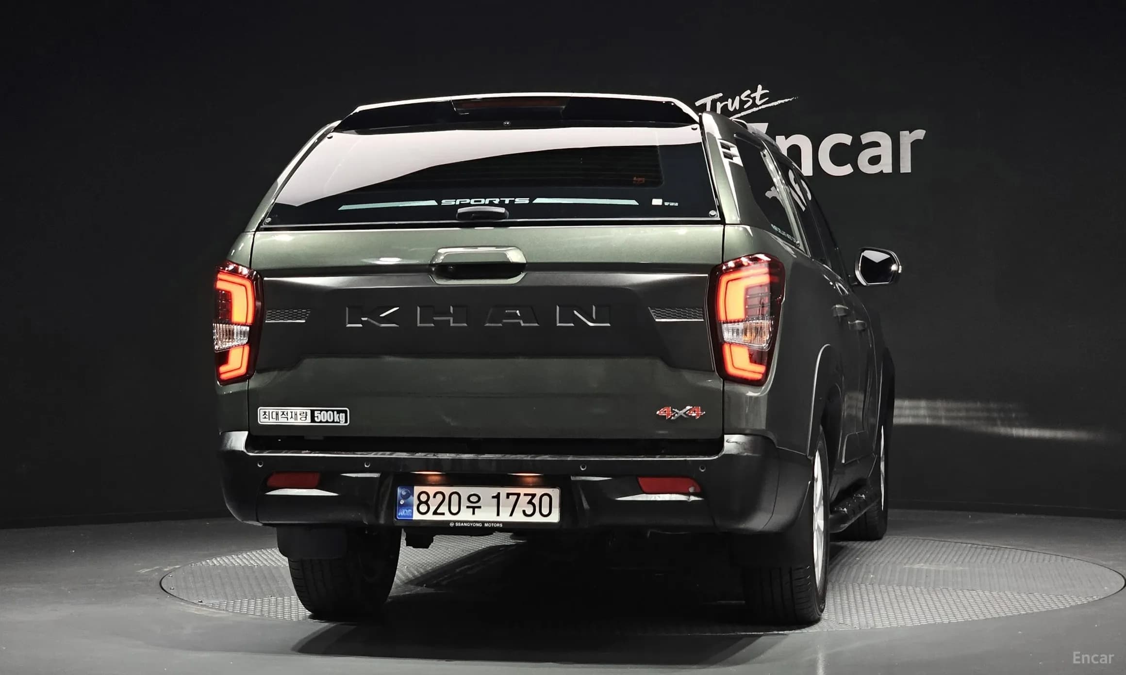 Rexton Sports Khan