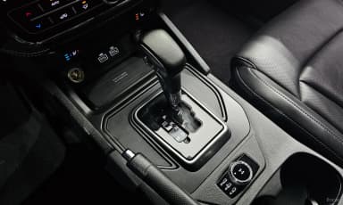 Rexton Sports Khan