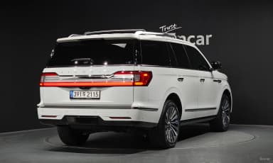 Navigator 4th generation