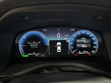 Camry (XV80)