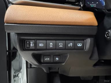 Camry (XV80)