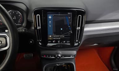 XC40