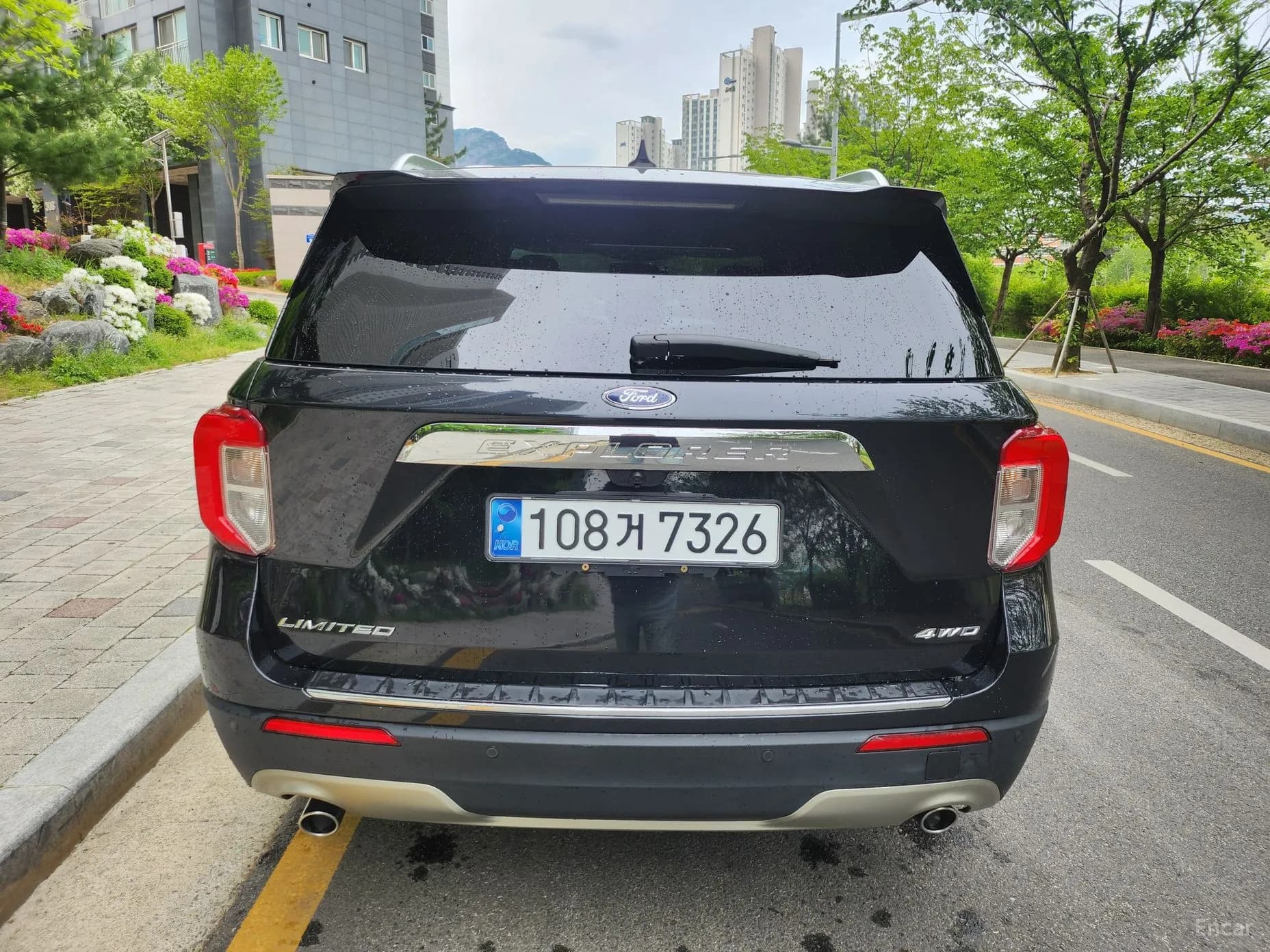 Explorer 6th Generation