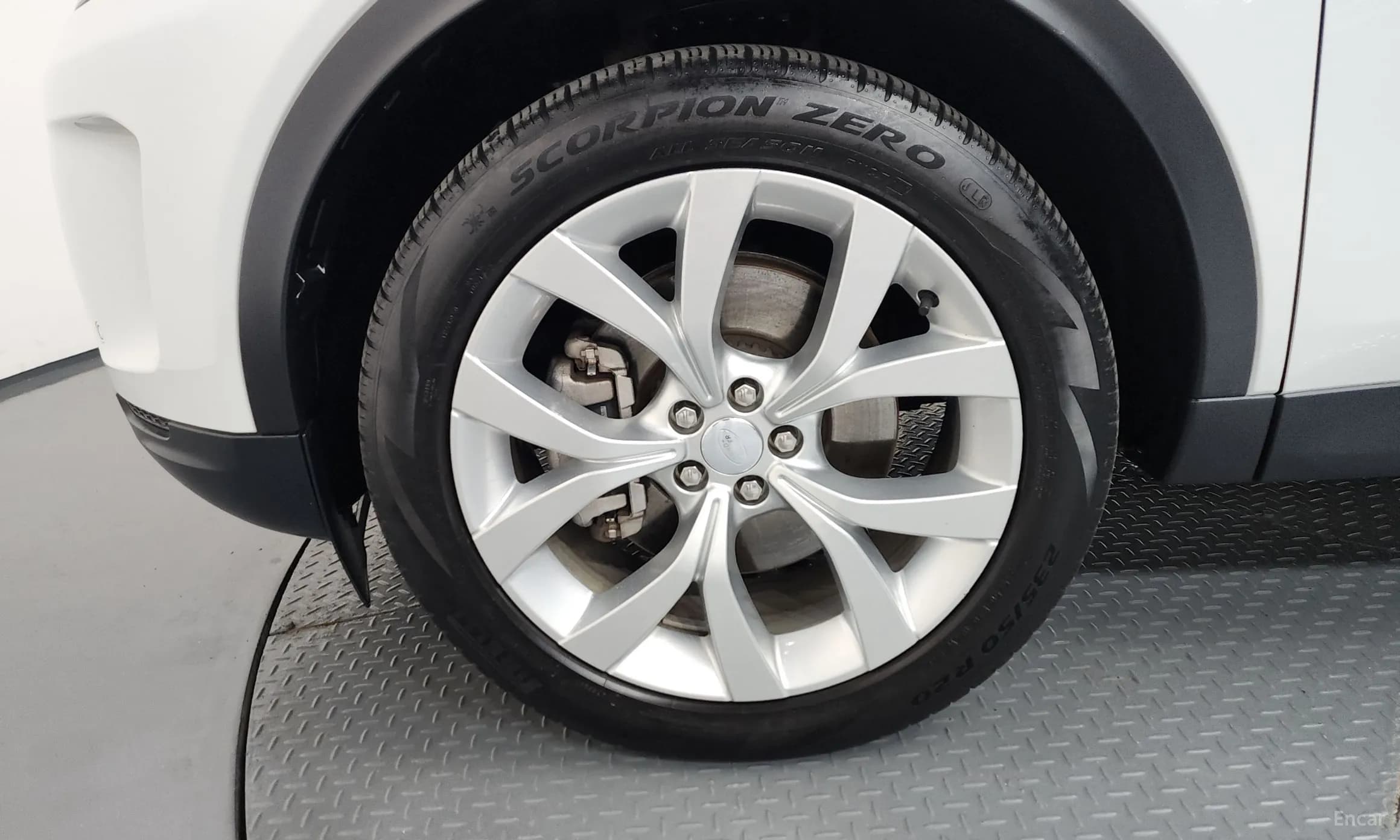 Discovery Sports