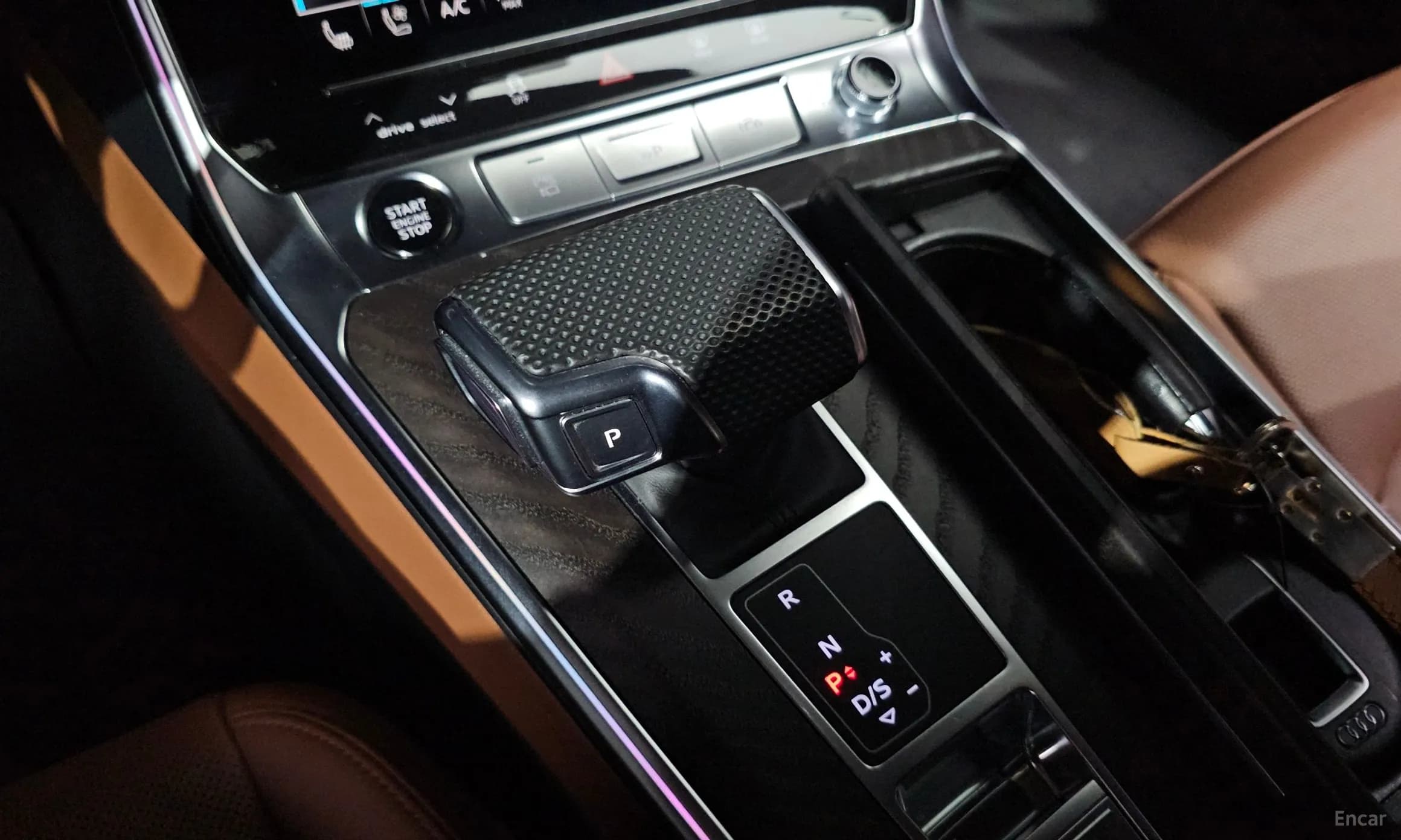 A6 (C8)