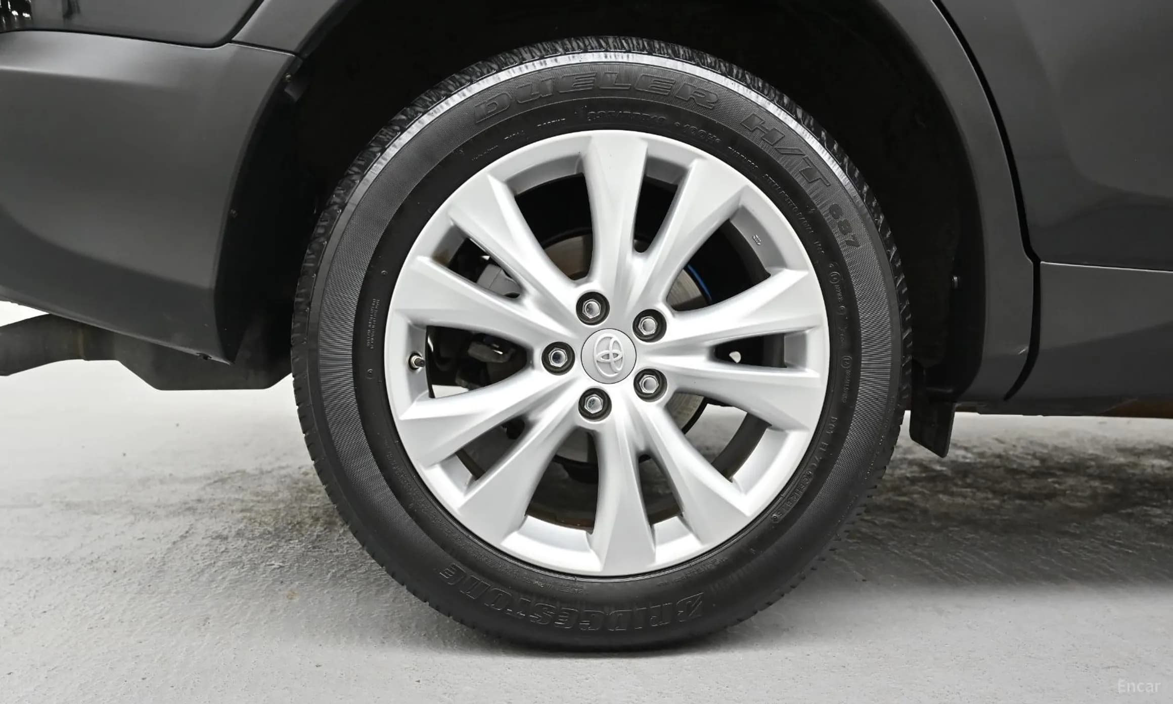 RAV4