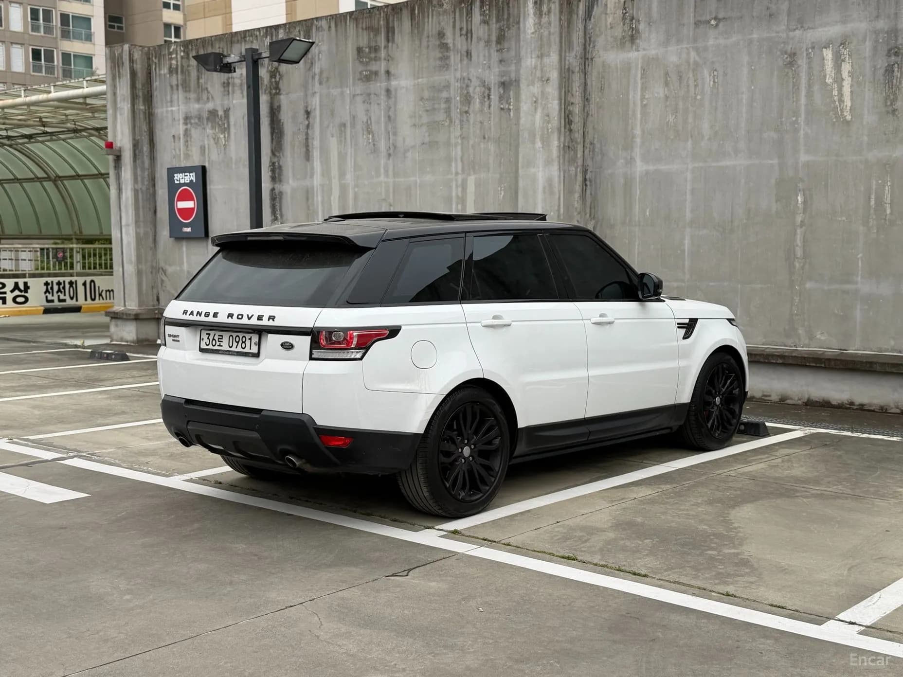 Range Rover Sport 2nd Generation