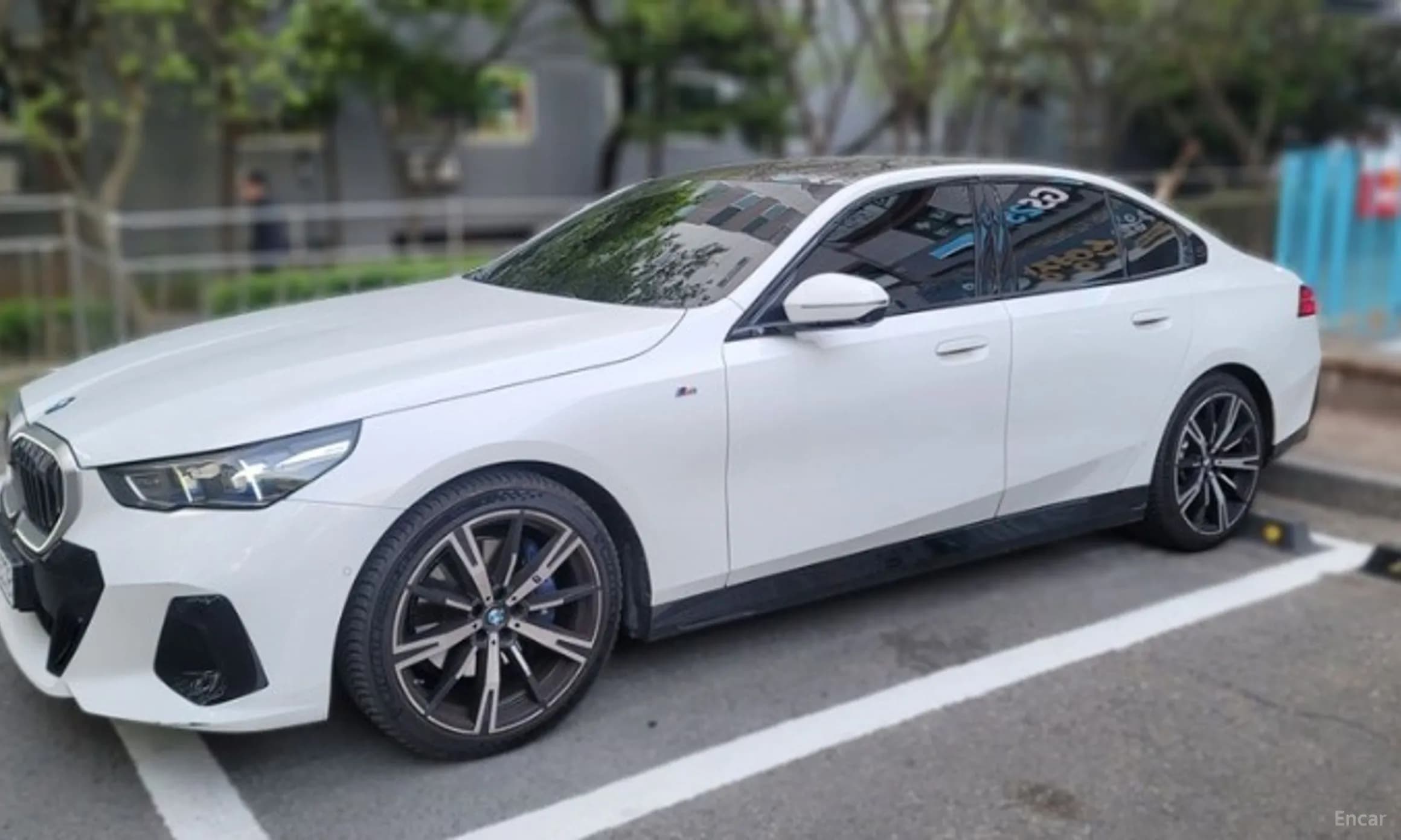 5 Series (G60)