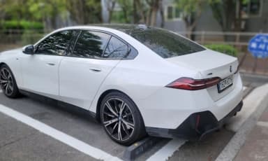 5 Series (G60)
