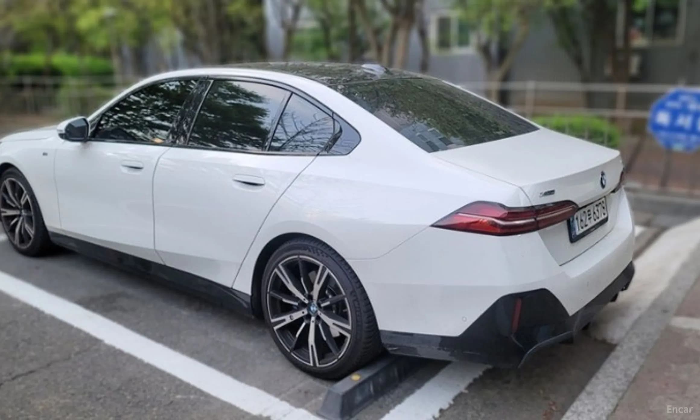 5 Series (G60)