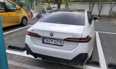 5 Series (G60)