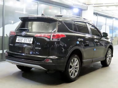 RAV4