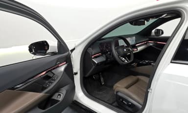 5 Series (G60)