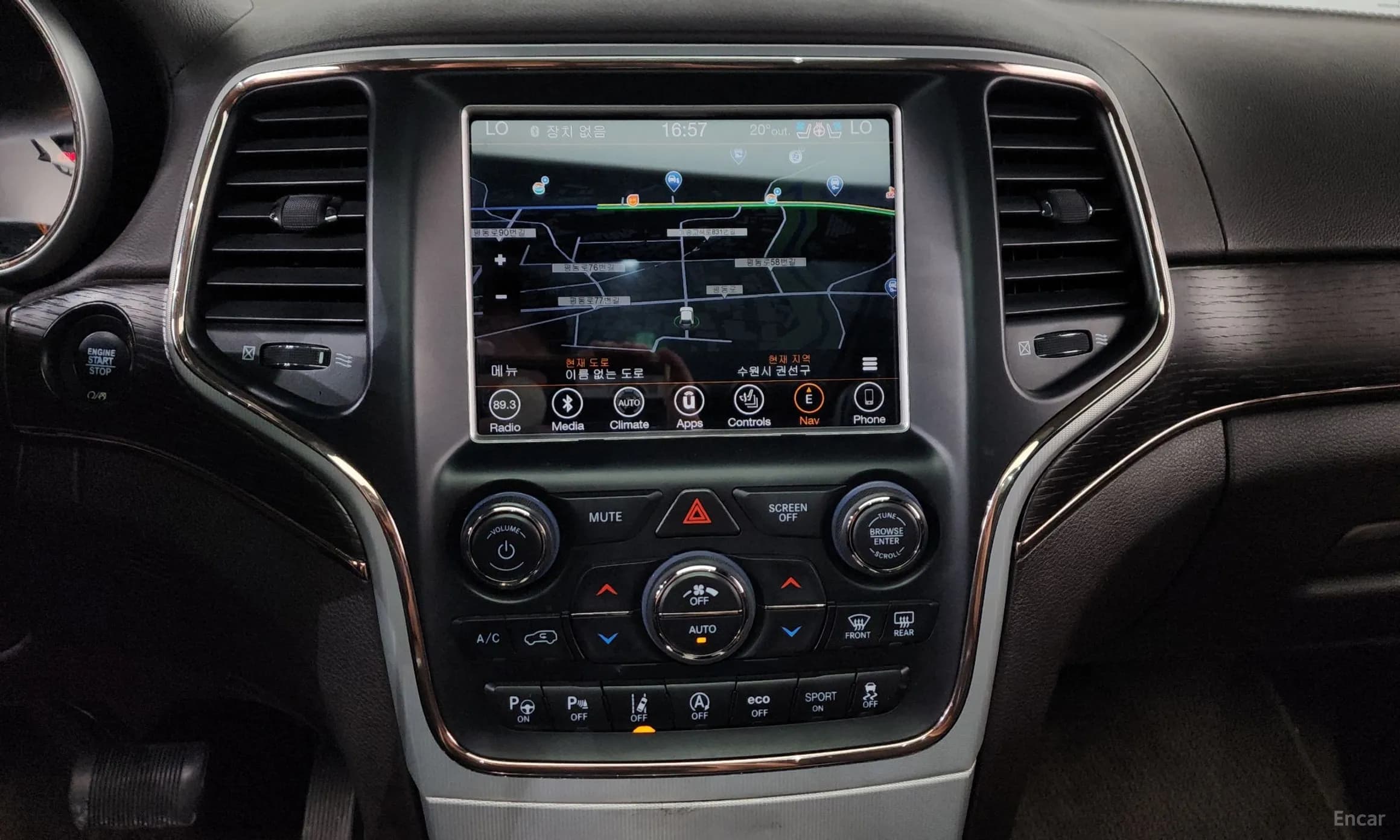 Grand Cherokee