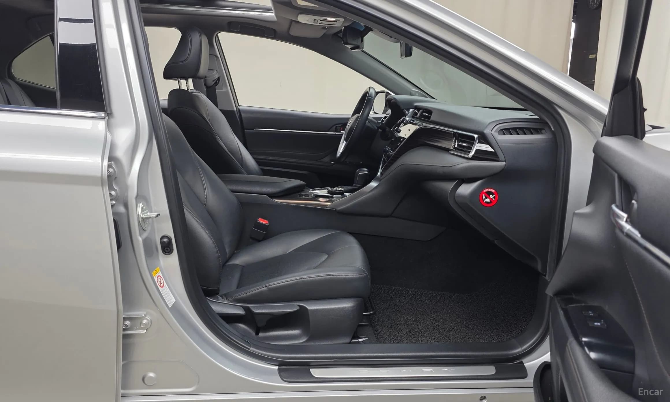 Camry (XV70)