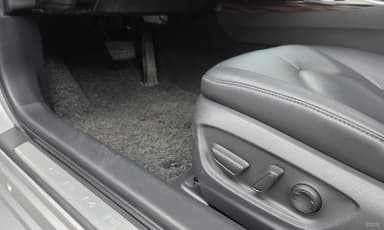 Camry (XV70)