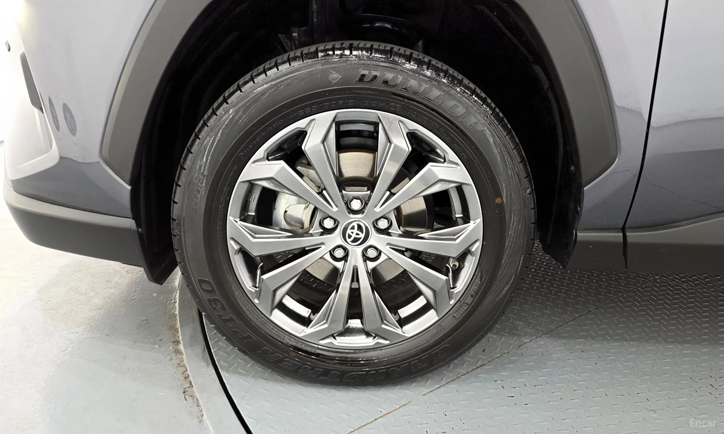 RAV4 5th Generation