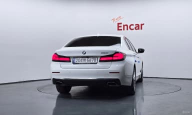 5 Series (G30)