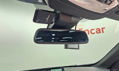 Series 4 (F32)