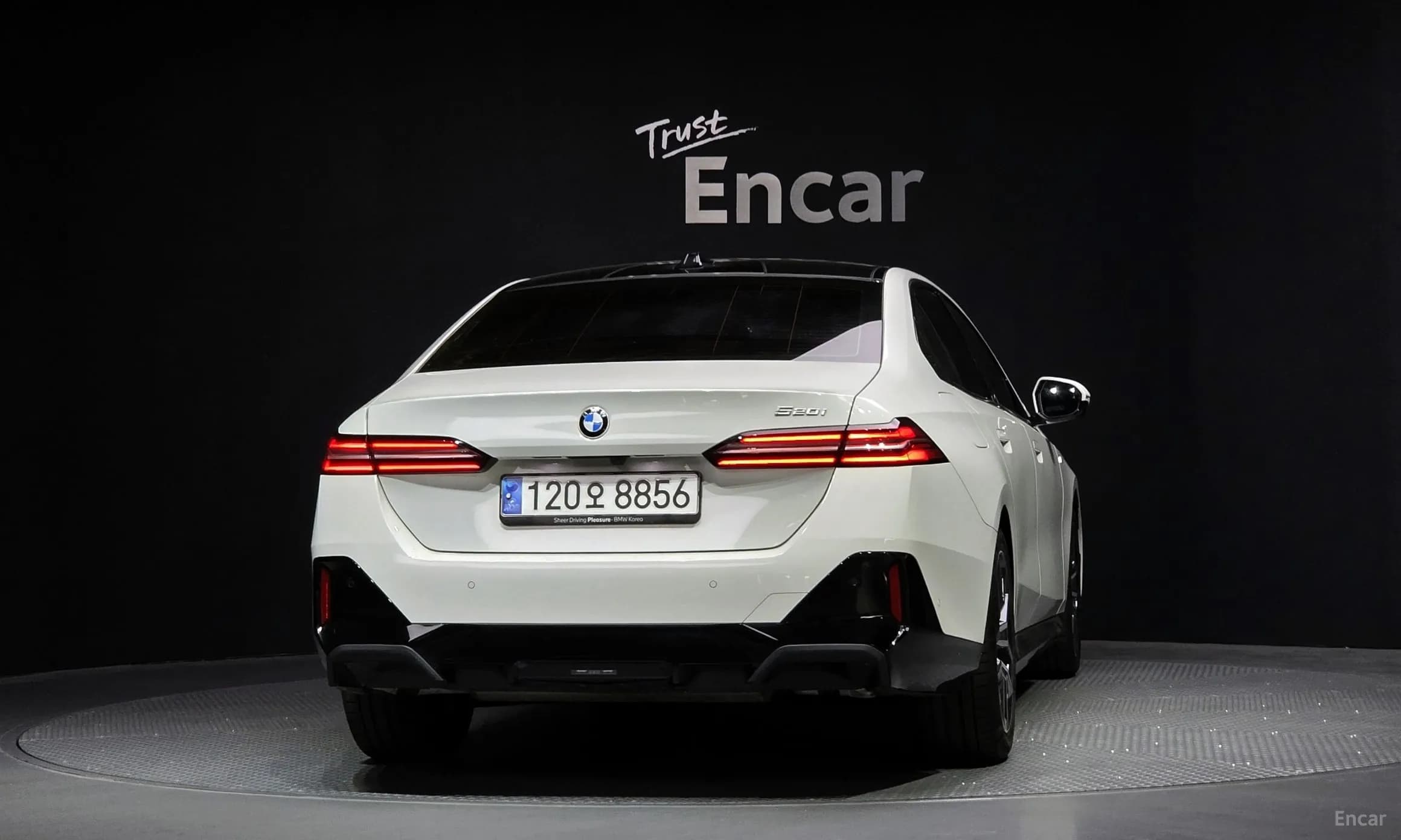 5 Series (G60)