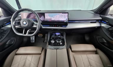5 Series (G60)
