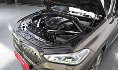 X6 (G06)