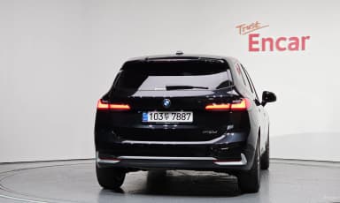 2 Series Active Tourer (U06)