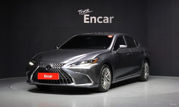 ES300h 7th Generation