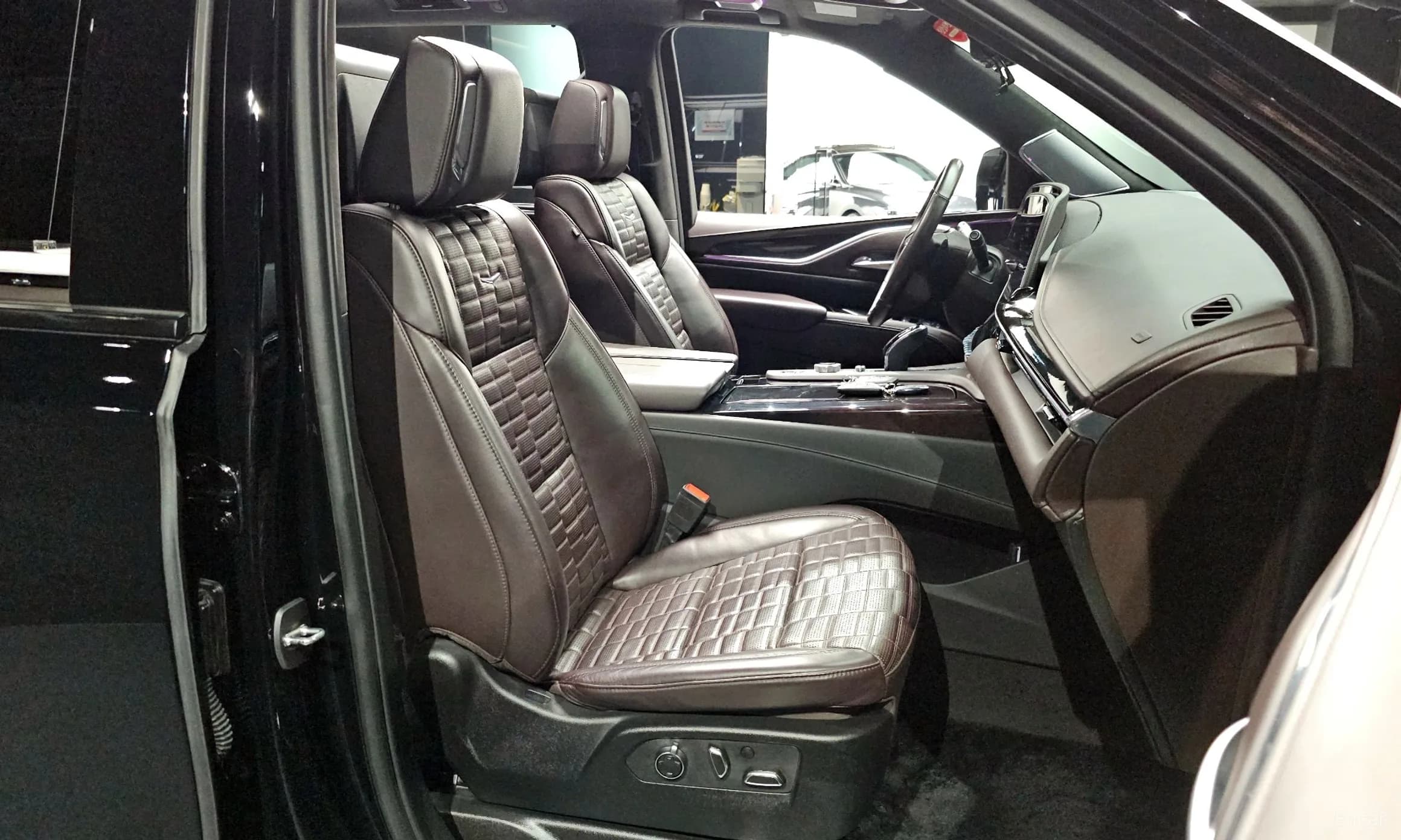 Escalade 5th Generation