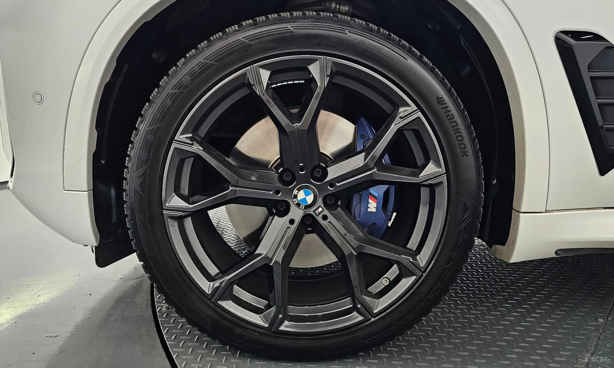 X5 (G05)