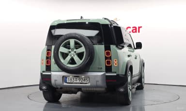 Defender (L663)